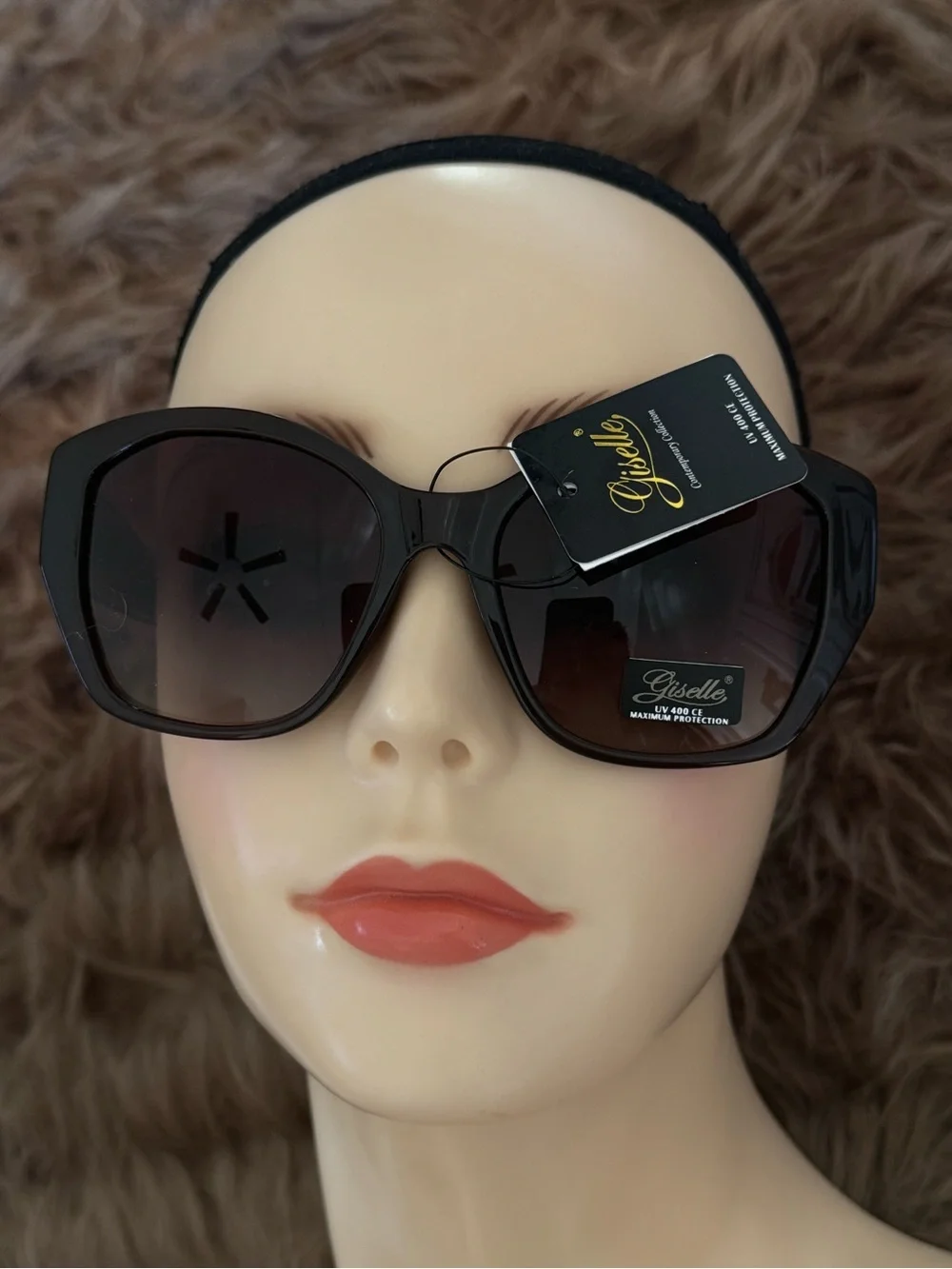 Futuristic sunglasses Giselle monogram silver glitter frame